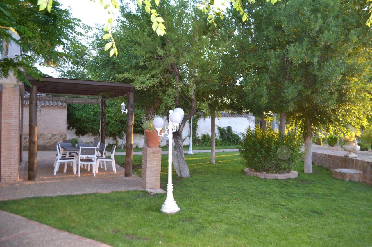 Casa Rural Villa Herrera Fernancaballero Exterior foto